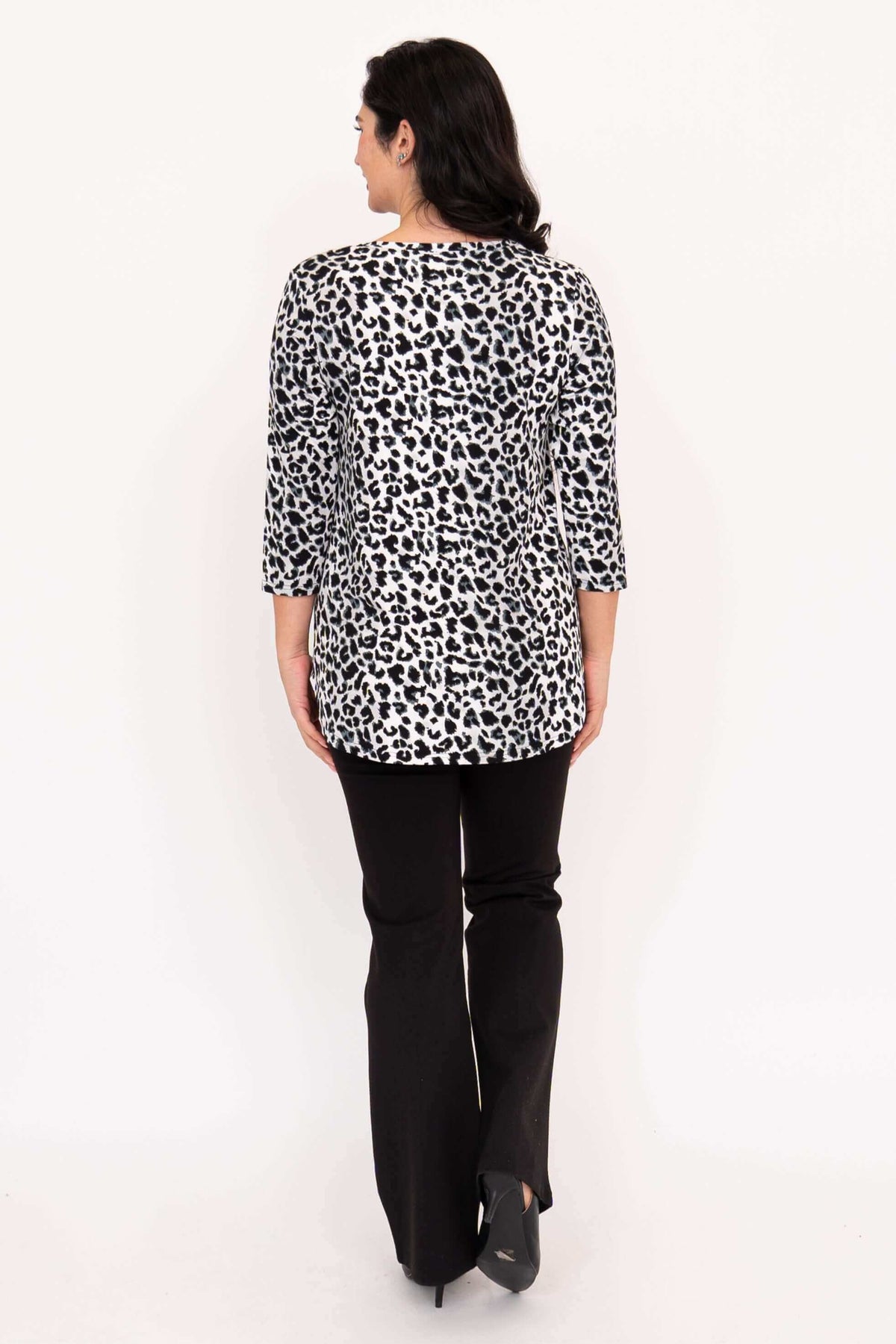 Back view of model wearing Jazz 3/4 sleeve bamboo leopard print top