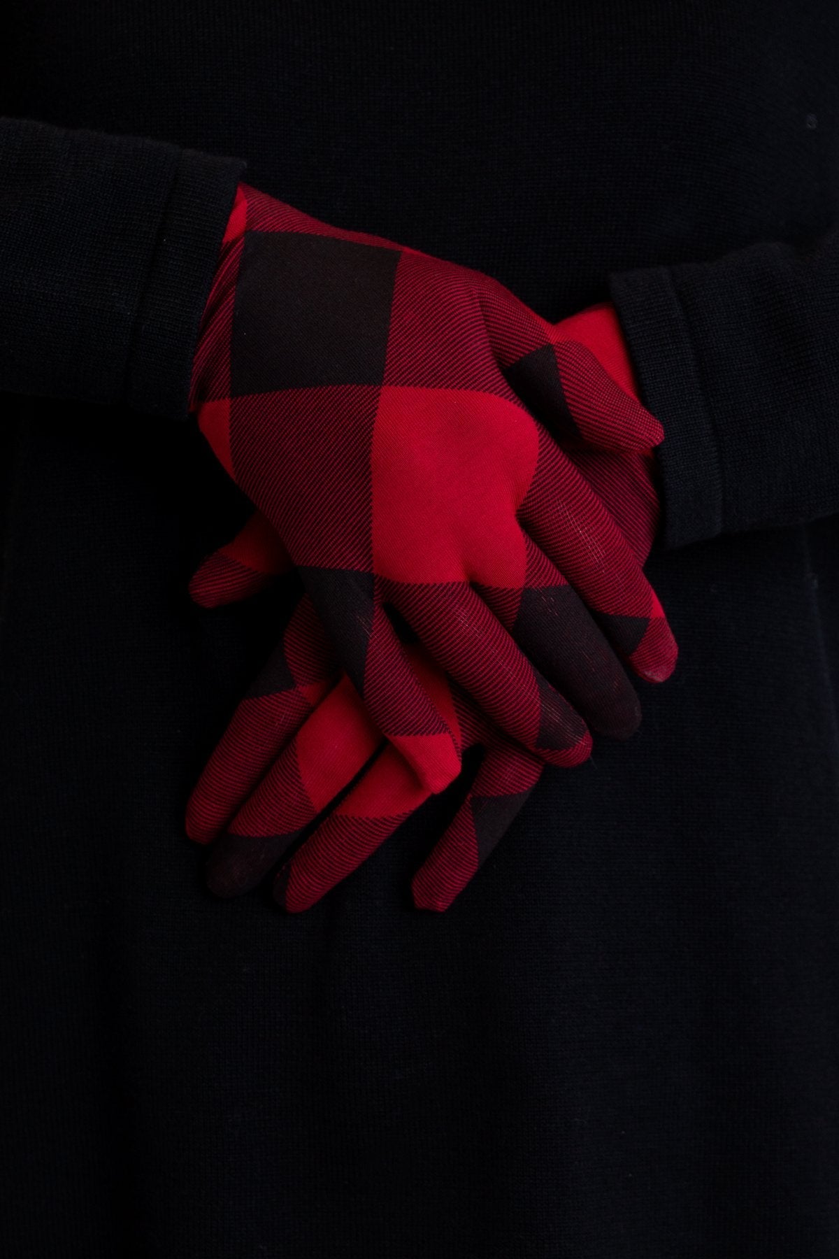 Red plaid print natural bamboo fiber women's gloves.