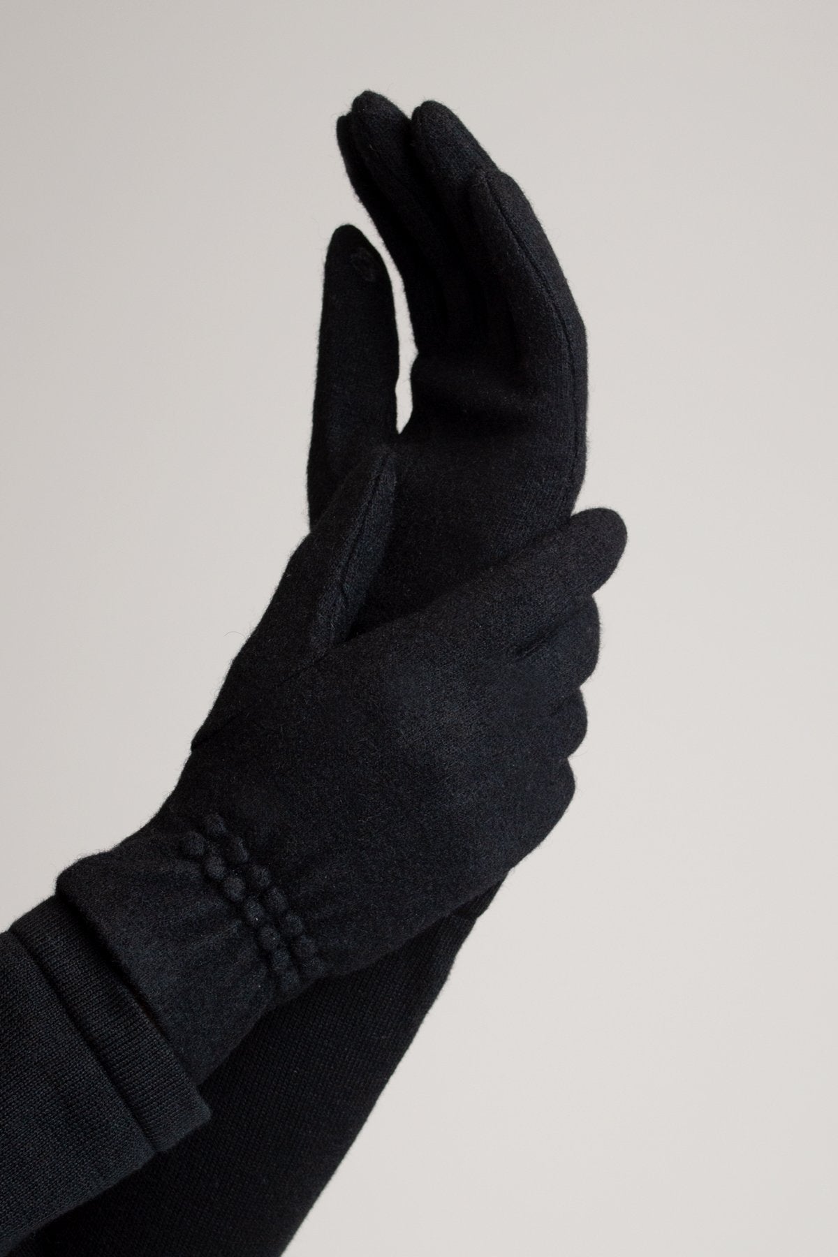 Wool Gloves, Black