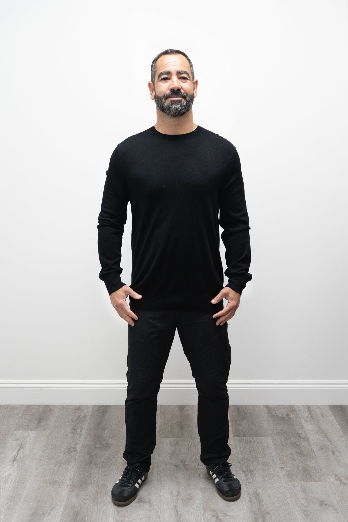 Fraser Sweater, Black, 100% Merino Wool