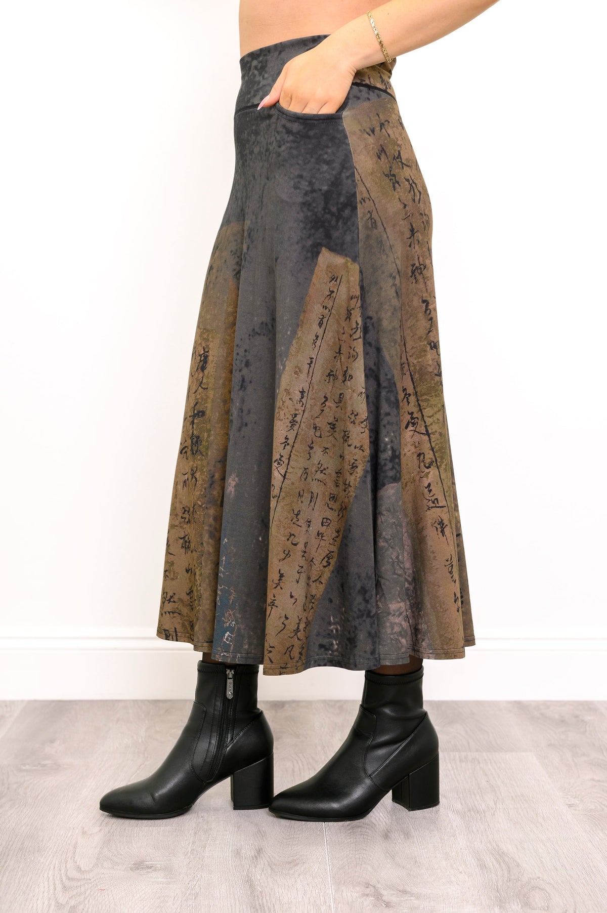 Gillian Skirt, Rustic Khaki, Bamboo
