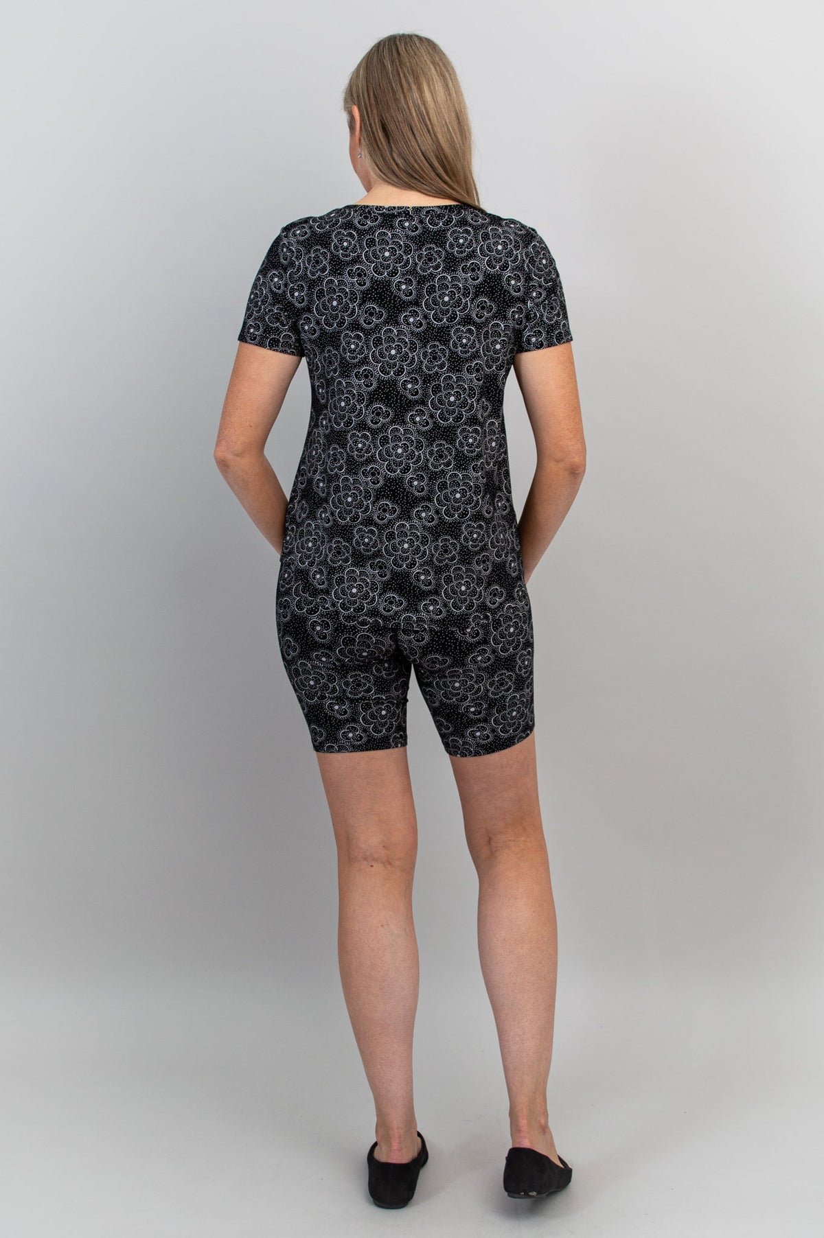 Tessa Tee, Retro Floral, Bamboo - Final Sale