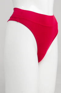 La Thong, Lipstick, Bamboo