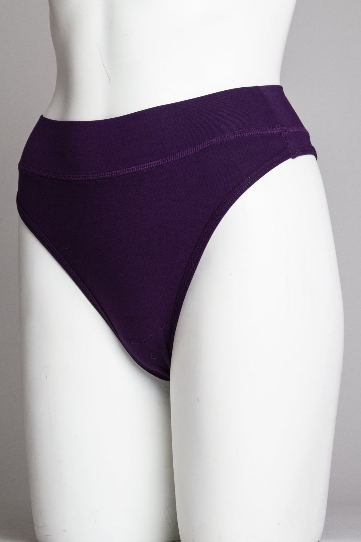 La Thong, Royale, Bamboo