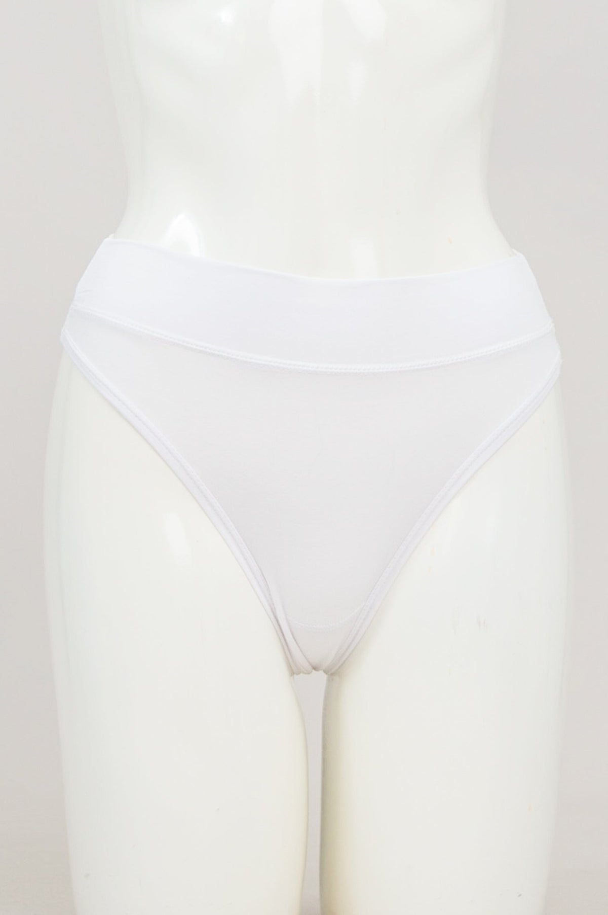 La Thong, White, Bamboo