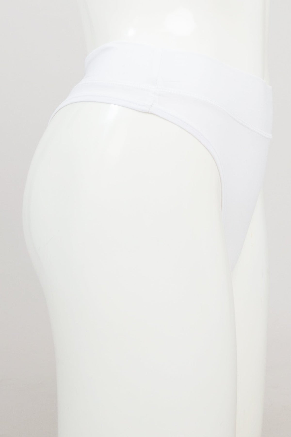 La Thong, White, Bamboo