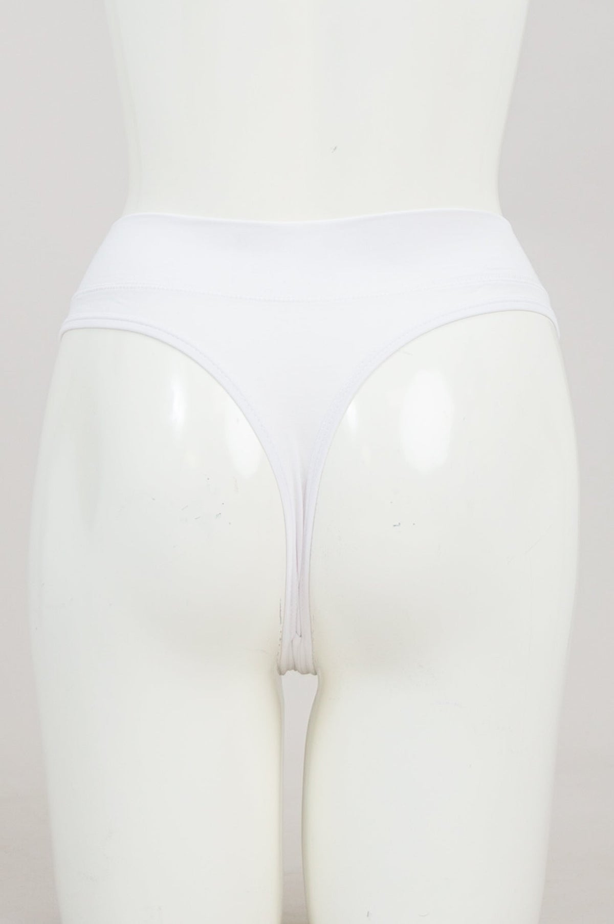 La Thong, White, Bamboo