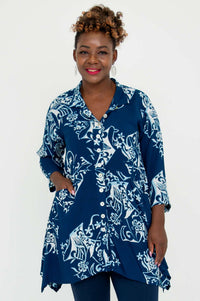 Front view of model wearing the Laney Blouse in indigo botanical print