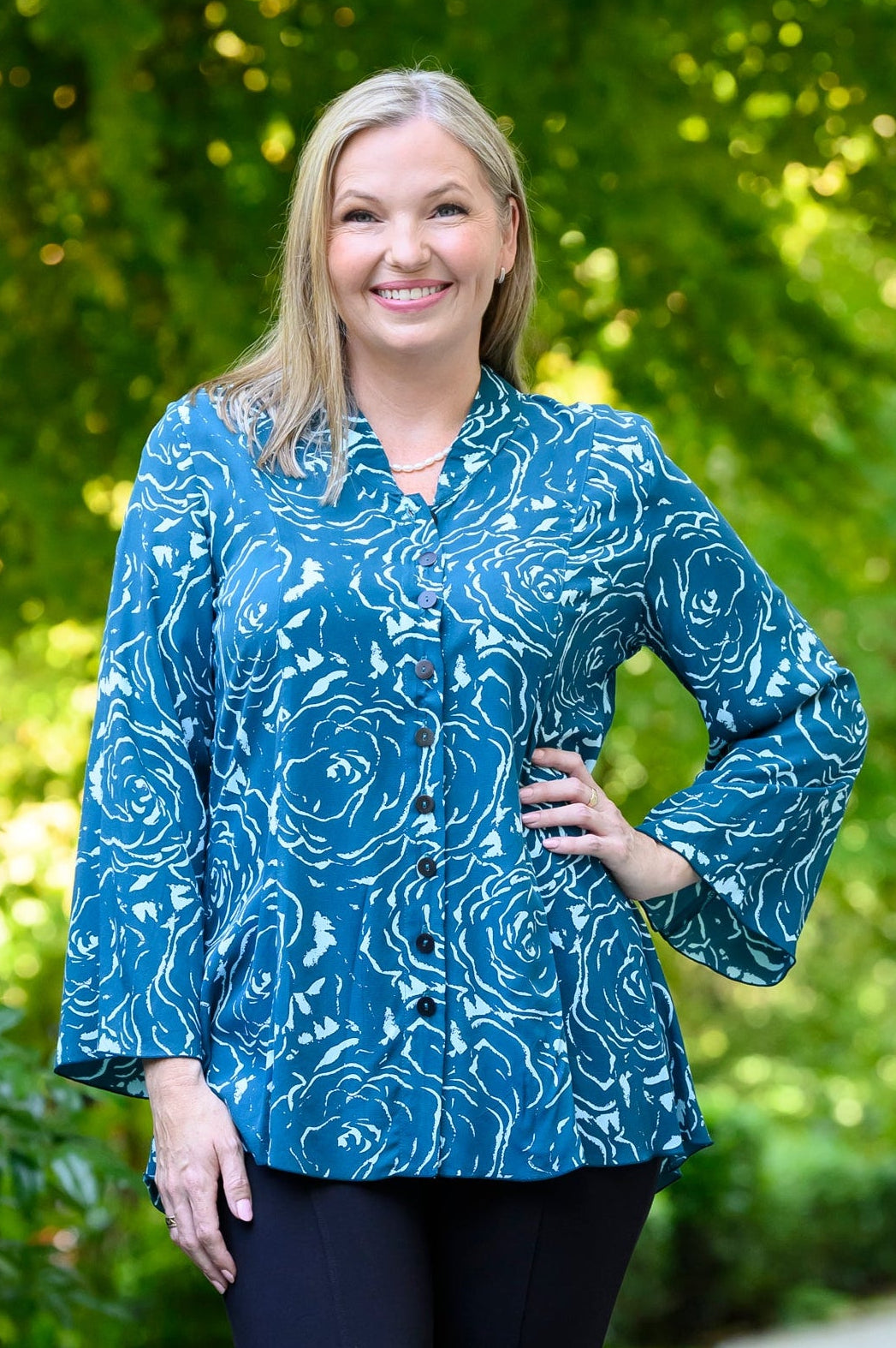 Mar Blouse, Big Teal Rose