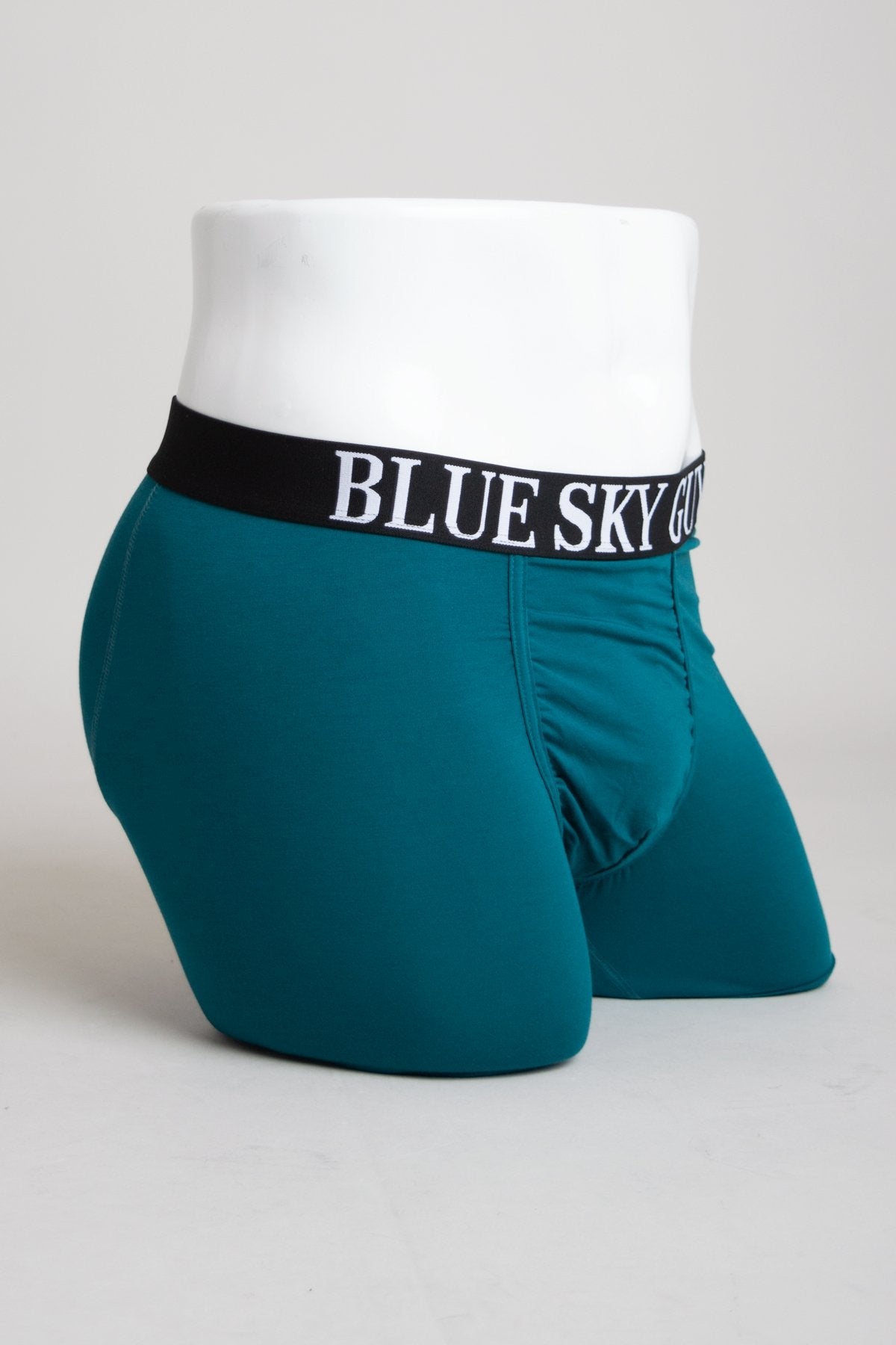 Middle Man, Teal, Bamboo