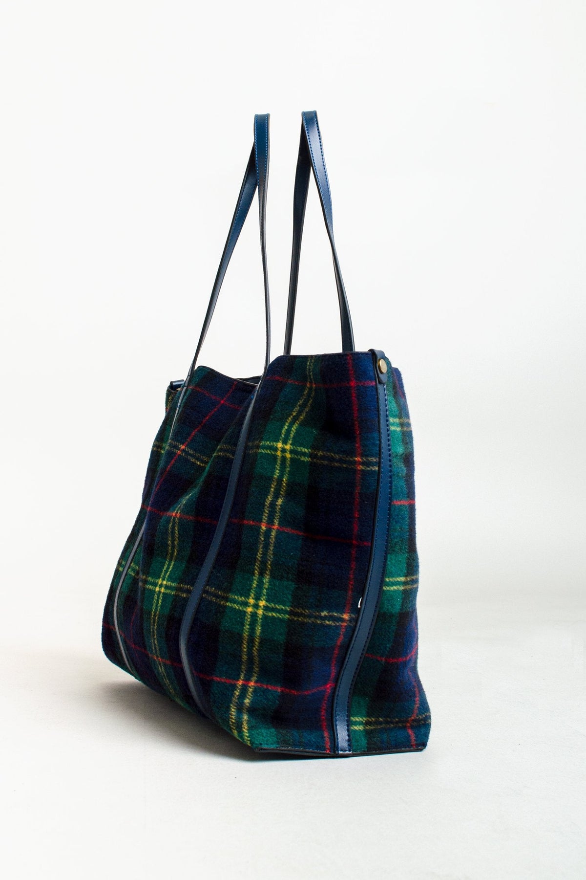 Morag Bag, Tartan