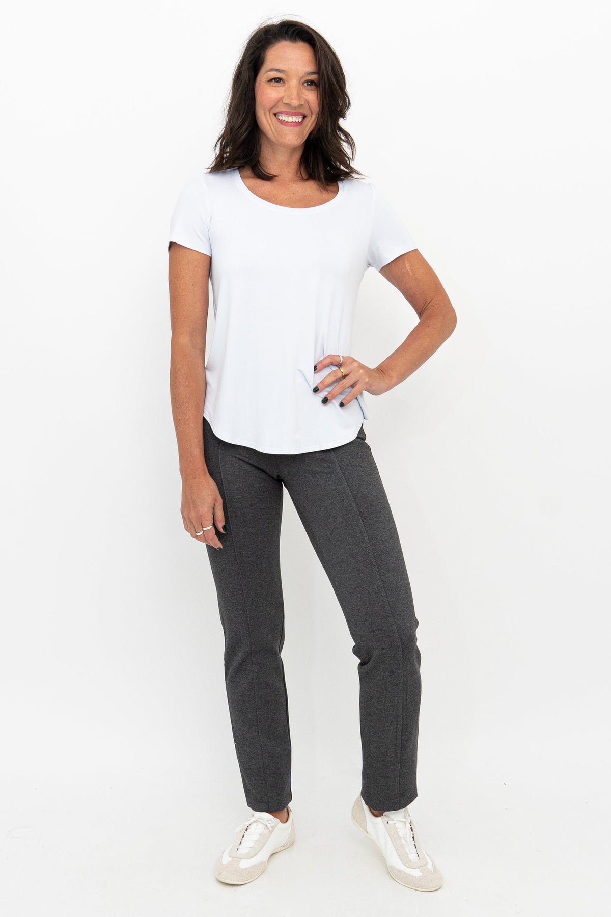 Nadia Pant, Granite, Modal