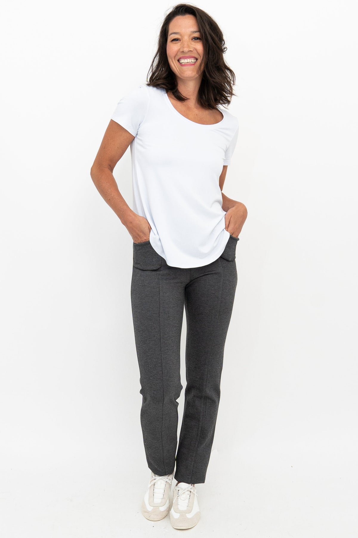 Nadia Pant, Granite, Modal