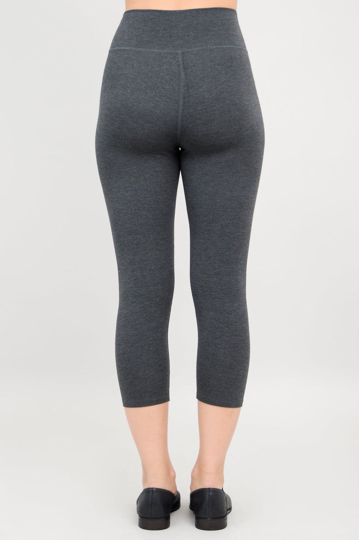 Riley Capri, Graphite, Bamboo