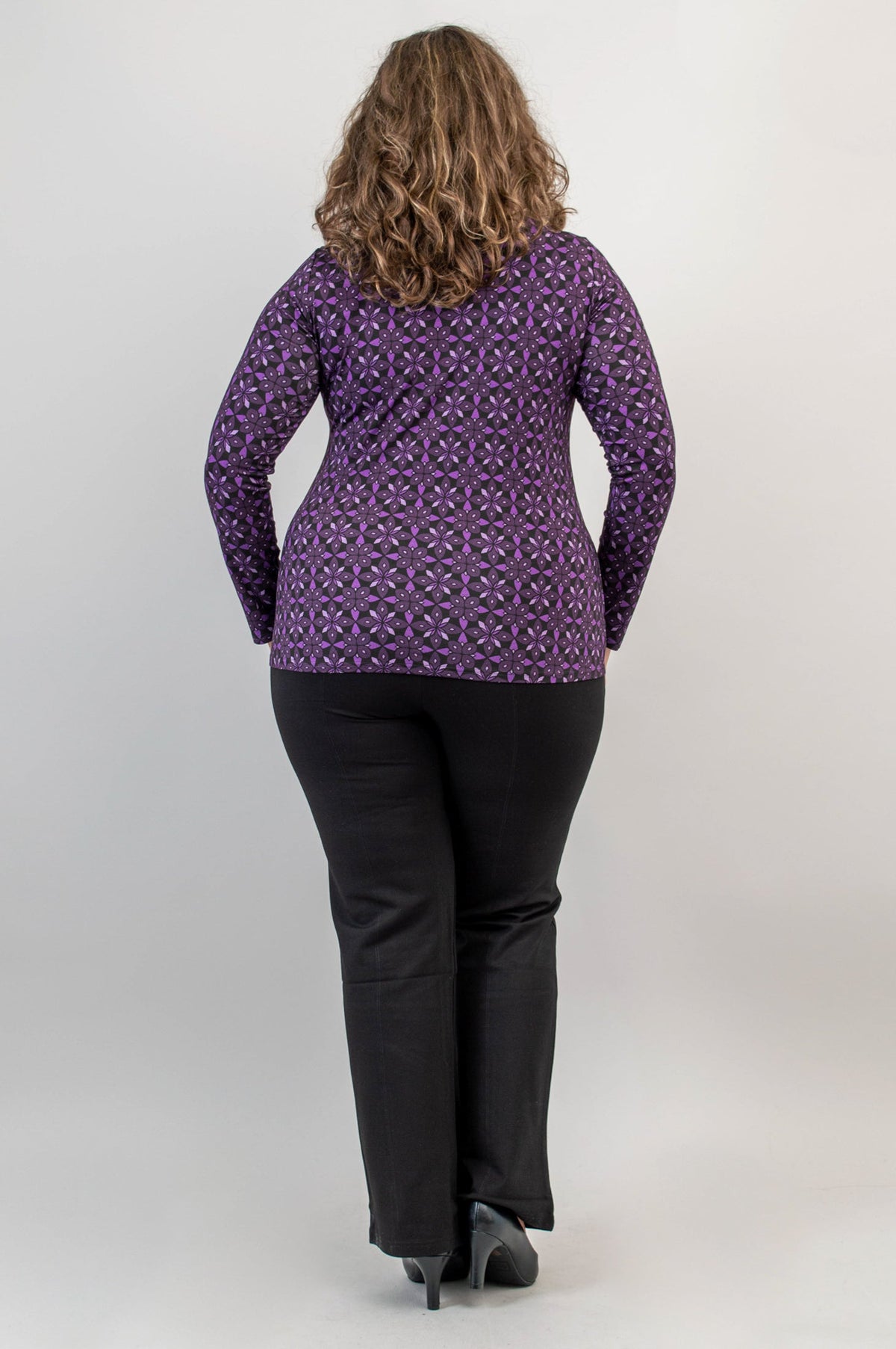 Ruth Top, Geo Flower, Bamboo - Final Sale