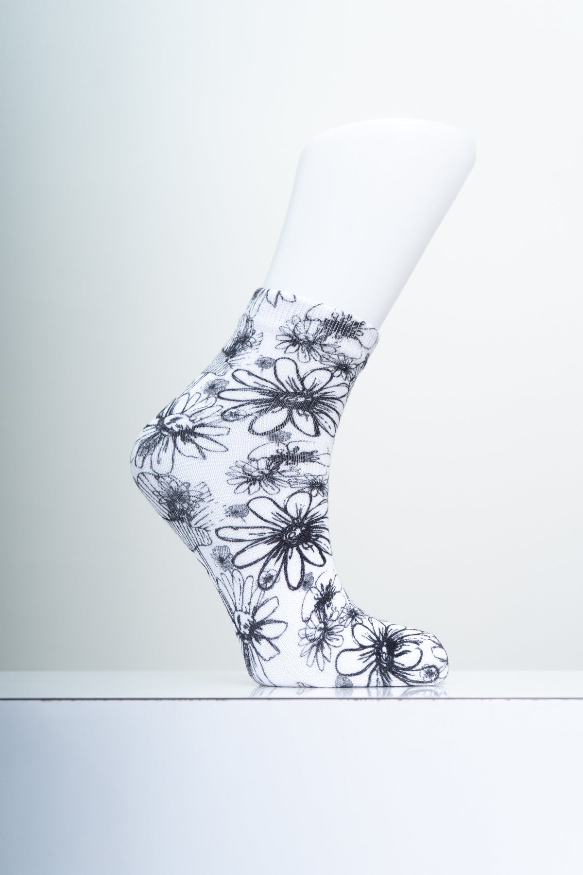 Ladies Bamboo Dress Socks, Assorted Prints