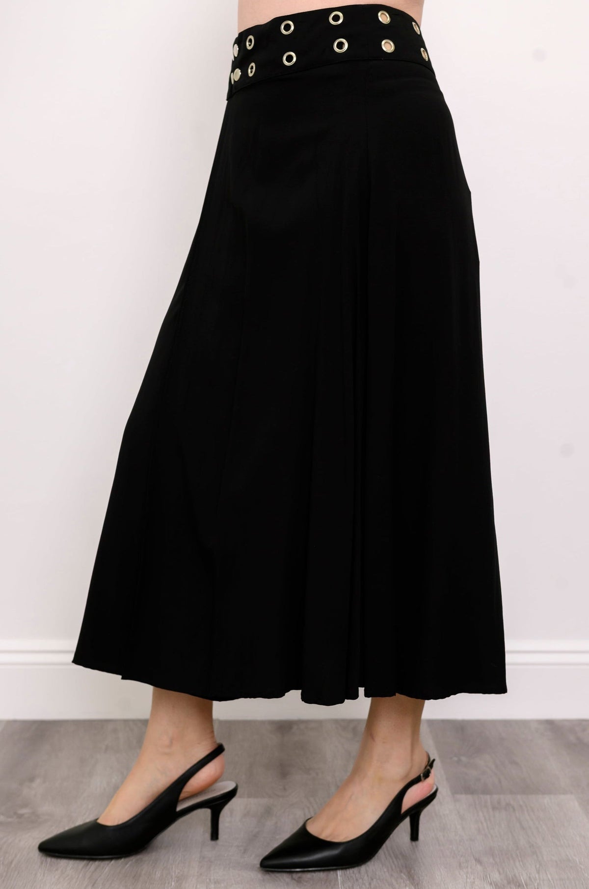 Stud Skirt, Black