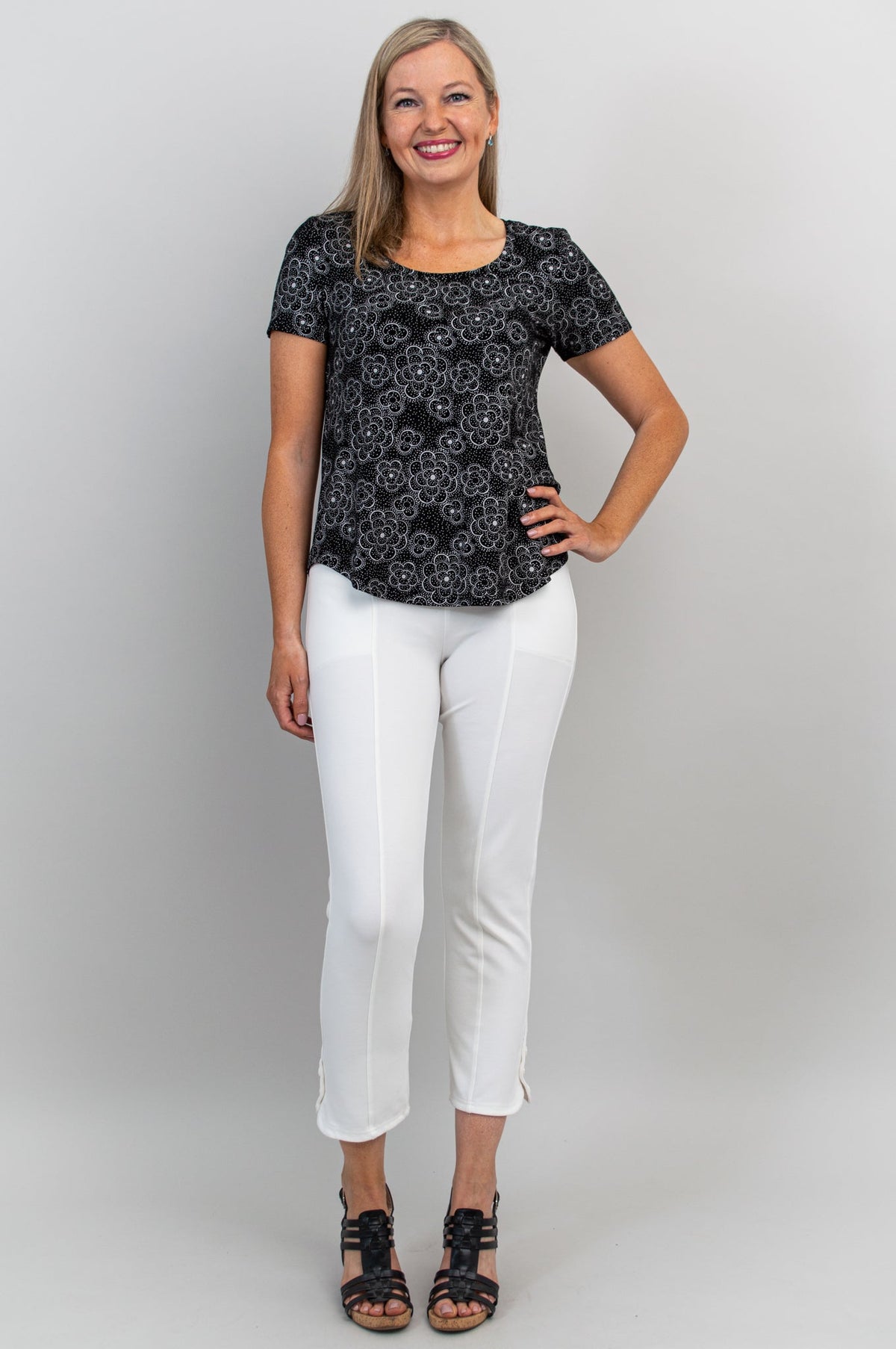 Tessa Tee, Retro Floral, Bamboo - Final Sale