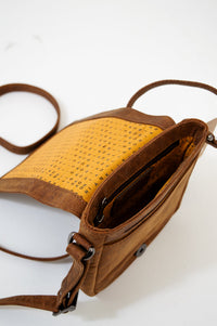 Adrian Klis 2845, Buffalo Purse