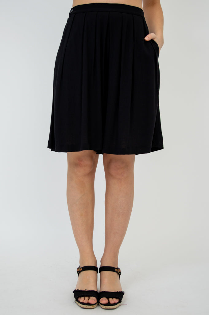 Betty Shorts, Black, Linen Bamboo - Final Sale
