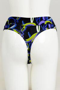 La Thong, Swiggle, Bamboo