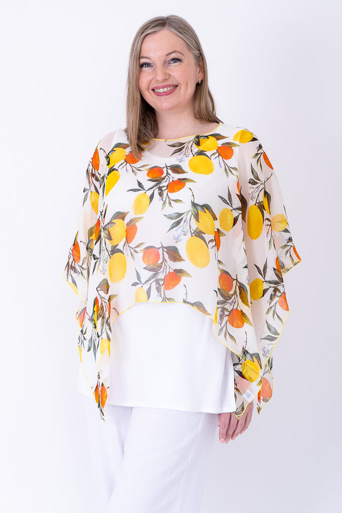 Silk Poncho, Lovalie