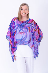 Silk Poncho, Lovalie