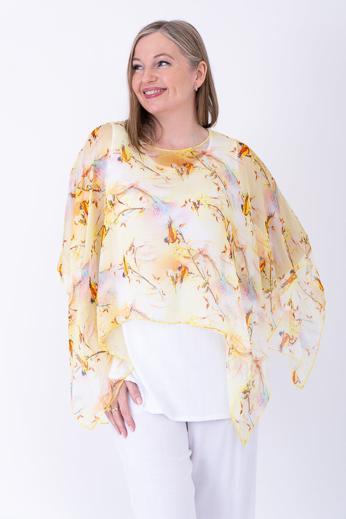 Silk Poncho, Lovalie