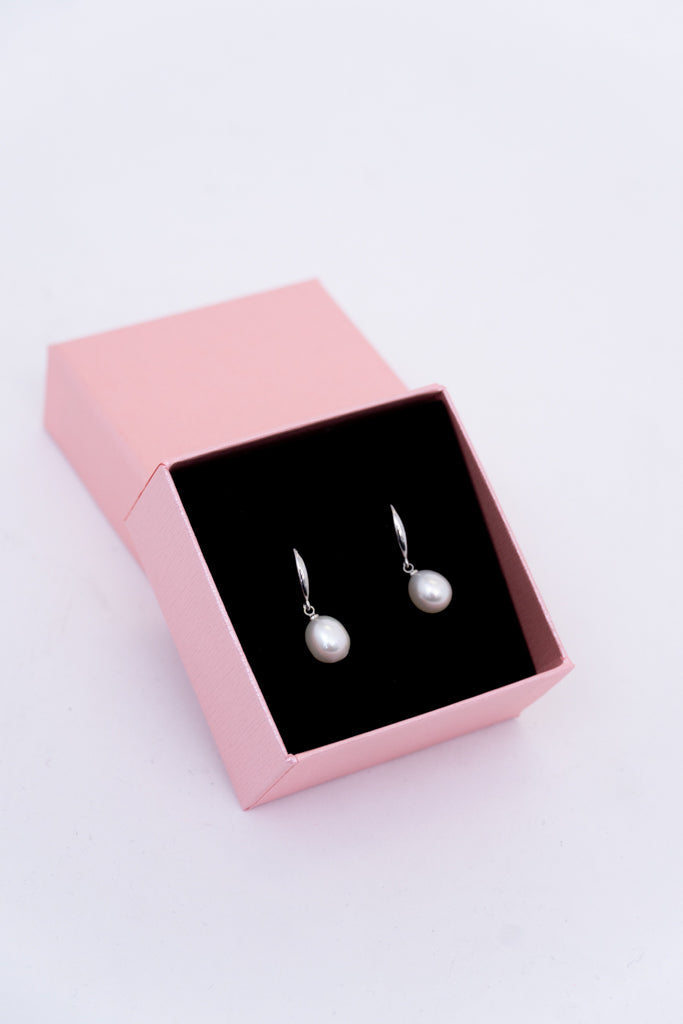 Pearl Drop Earrings