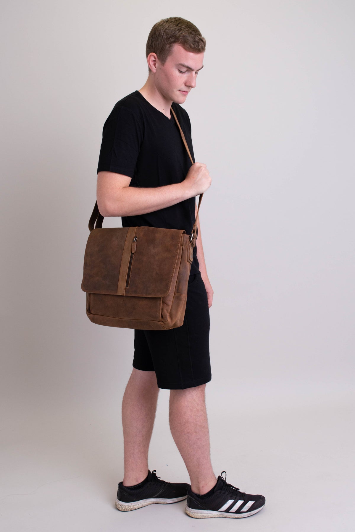 Adrian Klis 2751 Messenger Bag, Buffalo Leather