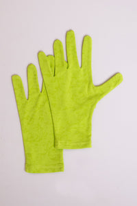 Lime green chinook print natural bamboo fiber women's gloves.
